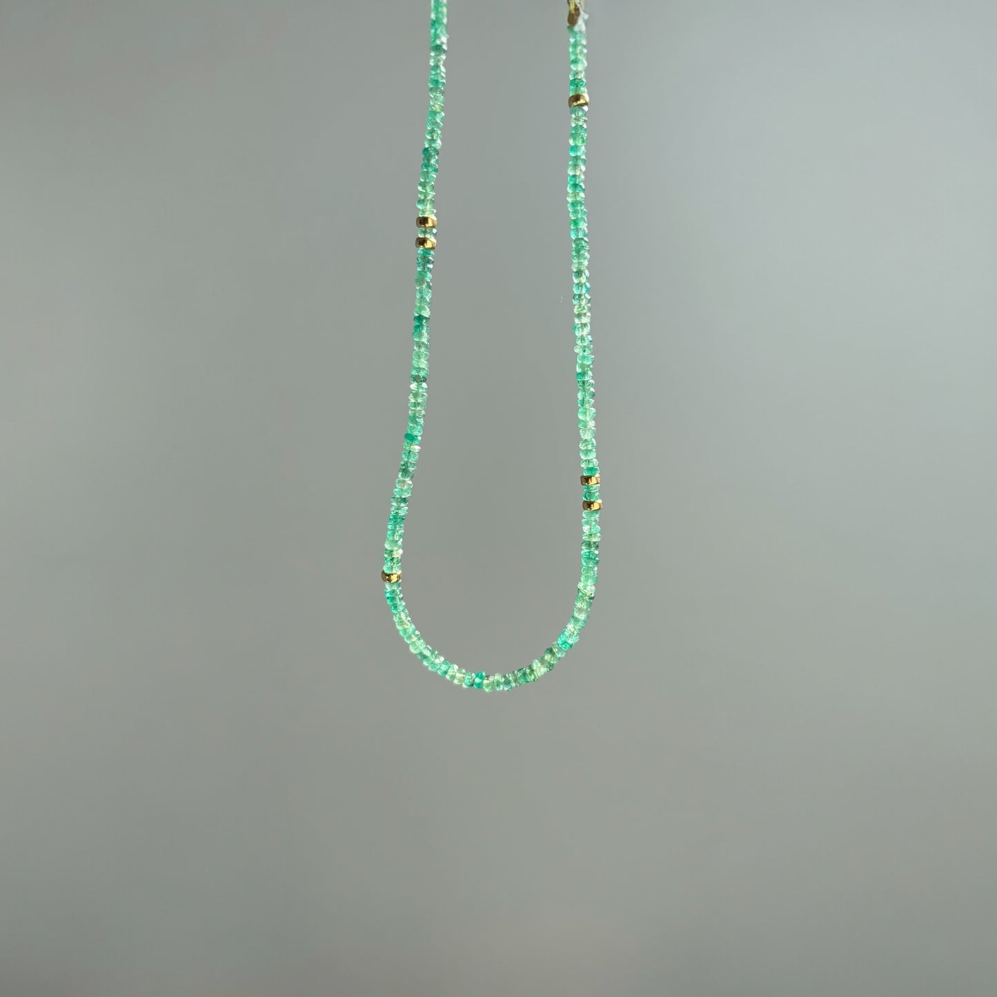 Emeralds beaded necklace