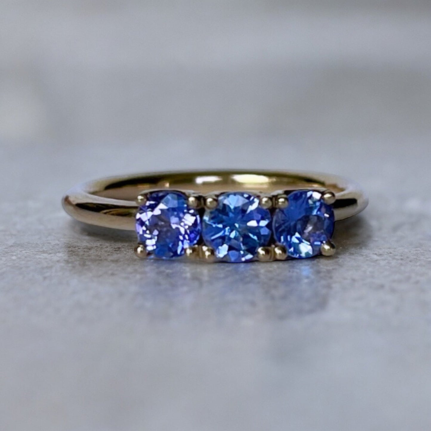 Tanzanite gold ring - BKBLondon