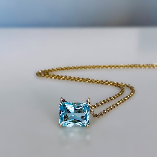 Sky Blue Topaz Gold Necklace - BKBLondon