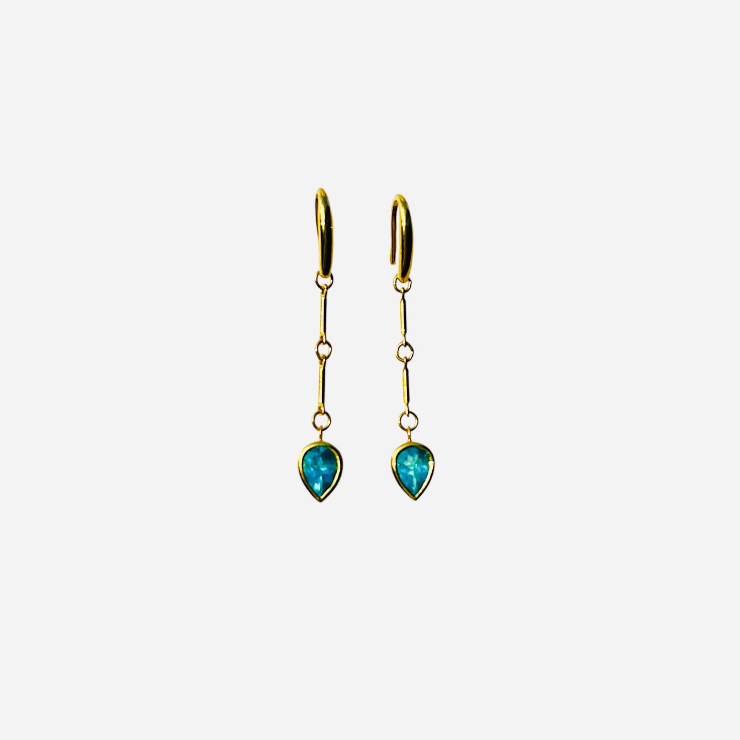 Water drops earrings in Apatite