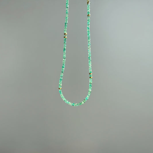 Emeralds beaded necklace